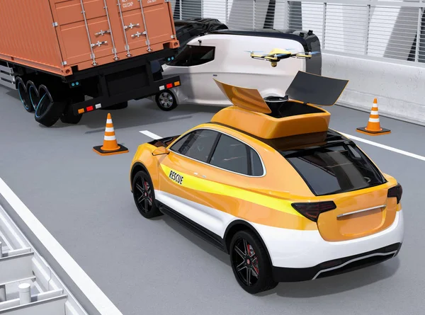 Suv Soccorso Elettrico Rilasciato Drone Registrazione Incidente Stradale Autostrada Immagine — Foto Stock