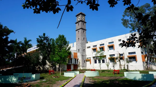 Kalaburagi Karnataka Indien September 2020 Låg Vinkel Skott Gulbarga Universitetsbibliotek — Stockfoto