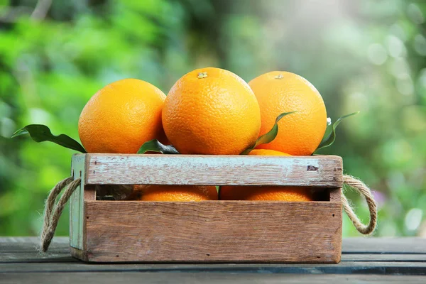 Плоды Апельсинов Деревянном Столе — стоковое фото