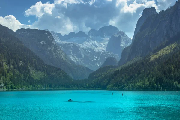 View Majestic Mountains Lake Nature Getaway Turquoise Water Gosau See — стоковое фото