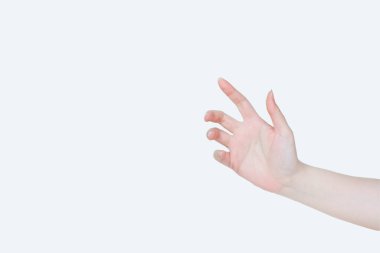 Beyaz izole edilmiş arka planda rol yapan kadın elinin yeni normal konseptinde ulaşılamaz