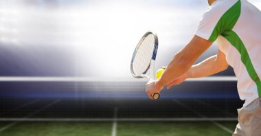Tenis oyuncu kadının mahkeme arka plan gürültü ile dijital bileşik