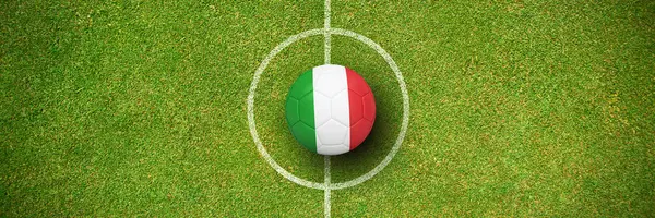 Futebol Cores Itálicos Contra Fundo Verde — Fotografia de Stock