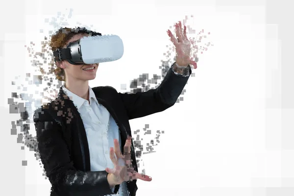 Digitale Composiet Van Vrouw Met Een Virtual Reality Simulator — Stockfoto