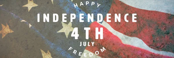 Fröhlicher Unabhängigkeitstag Gegen Amerikanische Flagge Auf Einem Holztisch — Stockfoto