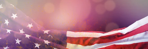 Vlajka Spojených Států Proti Červené Pozadí Viněty — Stock fotografie