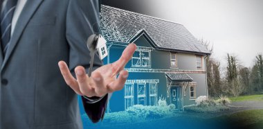 Midsection karşı ev kroki belirten işadamı