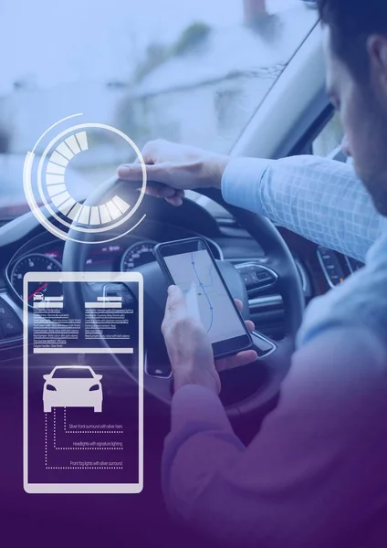 디스플레이 인터페이스와 전화를 머리와 자동차에 사람의 디지털 — 스톡 사진