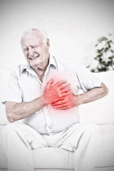 Homme Âgé Souffrant Douleurs Cardiaques Contre Douleur Mise Évidence — Photo