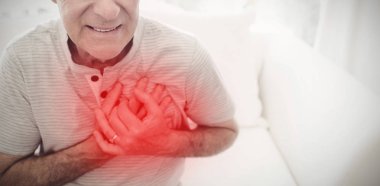 Komuta sizde kalp krizi sahip karşı vurgulanan acı