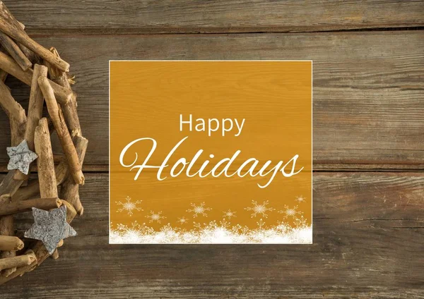Komposit Digital Happy Holiday Teks Dengan Dekorasi Kayu — Stok Foto