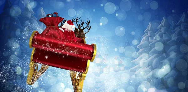Santa Flyger Hans Släde Mot Vintern Village — Stockfoto