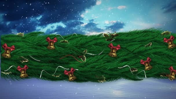 Composito Digitale Natale Ghirlanda Agrifoglio Con Cielo Nevoso — Video Stock