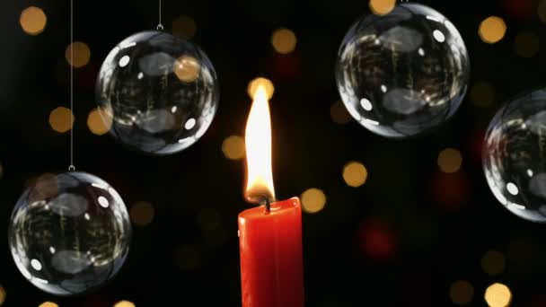 Digitale Composiet Van Kerstmis Kaars Met Kerstballen Van Decoratie Verlichting — Stockvideo