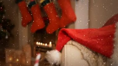 Noel gıda masa üzerinde düşen kar ile video kompozisyon