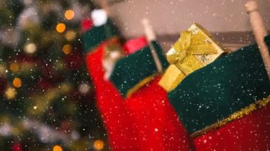 Yükseliyor kar Noel çorap dekorasyonu ile dijital bileşik