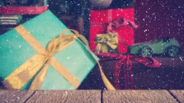 Noel hediye dijital bileşik yağan kar ile kombine