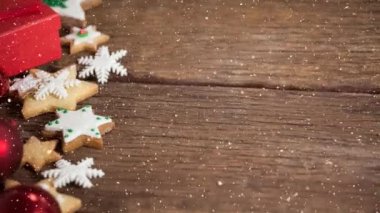 Yükseliyor kar Noel kurabiyeleri ile dijital bileşik