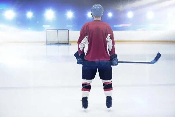 Bakifrån Hockeyspelare Ishallen Mot Sammansatt Bild Spotlight — Stockfoto