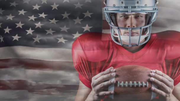 Цифровая Анимация Регбиста Держащего Регбийный Мяч Американский Флаг Раскачивается Заднем — стоковое видео