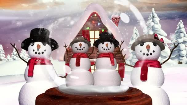 可爱的圣诞节动画雪人家庭在神奇的森林 雪在森林的背景下飘落 — 图库视频影像
