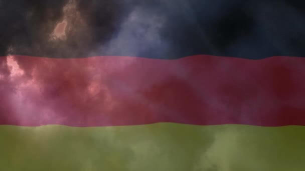 Golvende Statische Duitse Vlag Met Onweer Een Donkere Bewolkte Hemel — Stockvideo