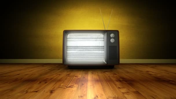 アニメーションの古いテレビの電源を入れると信号 ファジーは黄色の壁の背景ぼかしズームインします — ストック動画