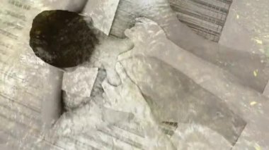 Bir masaj manzara nehir orman arka planda karşı kadın