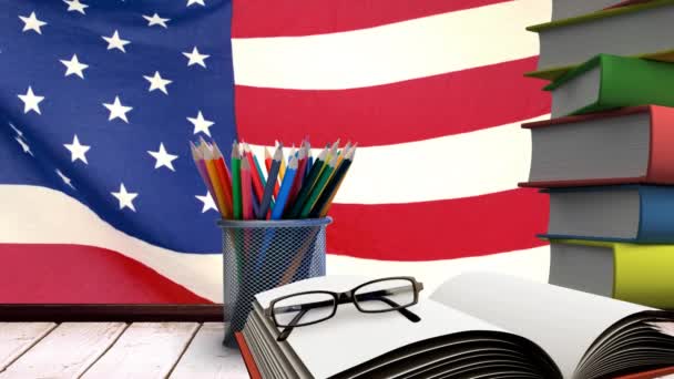 Escritorio Escuela Animada Contra Fondo Bandera Americana Animada — Vídeo de stock