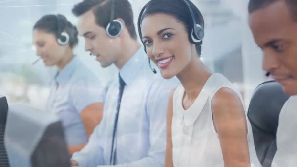 Compuesto Digital Grupo Multiétnico Personal Servicio Cliente Que Utiliza Auriculares — Vídeos de Stock