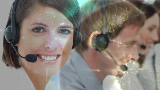 Servicio Cliente Feliz Usando Auriculares Contra Fondo Animado — Vídeo de stock