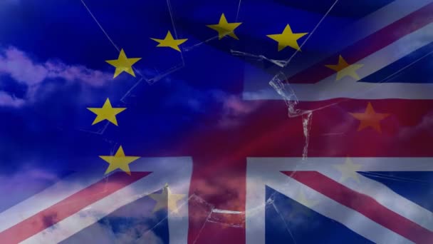 Bandera Europea Británica Contra Vidrio Roto Fondo Azul Del Cielo — Vídeo de stock