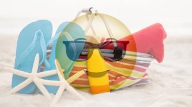 Kum arka plan karşı güneş gözlüklü sarı animasyonlu Emoticon