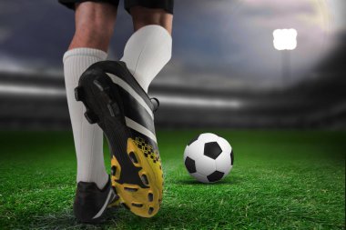 Krampon futbol sahası close-up karşı yakın çekim