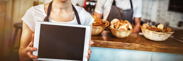 Ritratto Donna Con Tablet Digitale Panetteria — Foto Stock