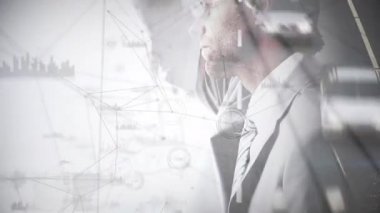 Bir adamın kafasını ekspres arka plan kolunda açıkken düşünme dijital animasyon