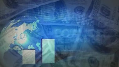 Veri grafiği bir dijital küre dönen ve yakın çekim manzaralı banknotların arka planda büyüyen dijital bileşik