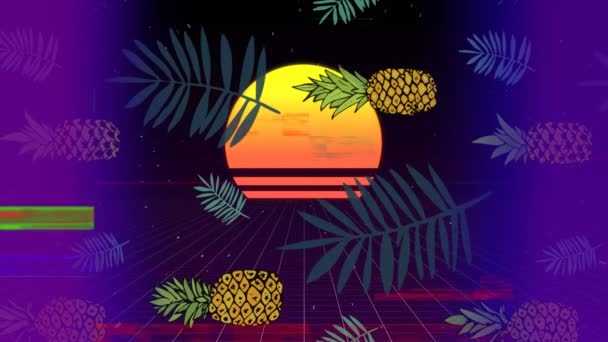 数字复合菠萝与海滩日落在视频的中心与五颜六色的轰鸣声带前景 — 图库视频影像