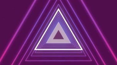 Mor dijital olarak oluşturulan parlayan dijital üçgen tünel