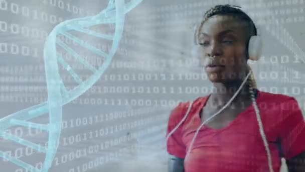 Zbliżenie African American Kobieta Rozciąganie Przygotowaniu Jogging Cyfrowa Animacja Helisy — Wideo stockowe