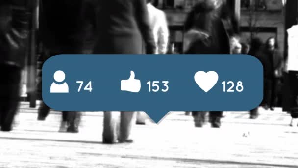 数字生成的社交媒体图标动画与不断增加的数字 而背景显示黑白视频的繁忙的街道与人们步行 — 图库视频影像