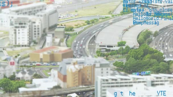 Cyfrowo Wygenerowana Animacja Kodów Programu Poruszających Się Ekranie Tle Miasta — Wideo stockowe