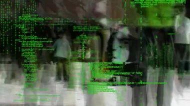Arka plan insanların yürüme ile sokak meşgul bir zaman atlamalı gösterirken program kodları ekranda hareket dijital animasyon