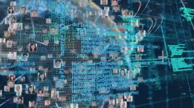 Program kodları ekranda hareket ederken bir dünyayı çevreleyen farklı profil simgelerinin dijital animasyonu