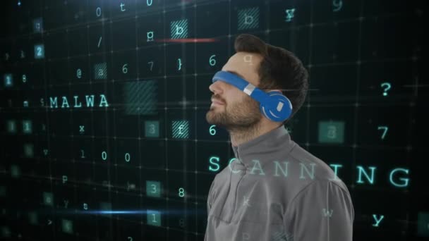 Composto Digital Homem Caucasiano Vestindo Óculos Virtuais Segurança Online — Vídeo de Stock