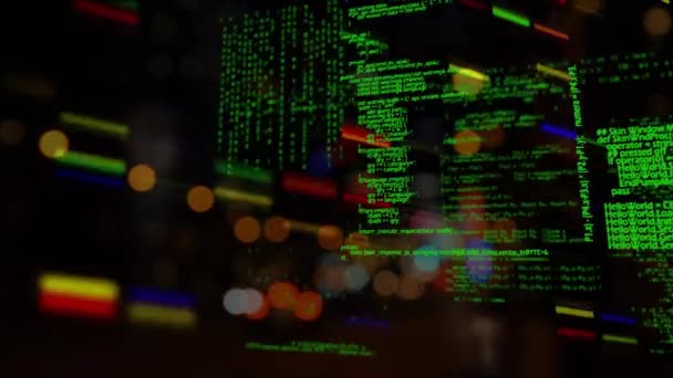 Animation numérique de codes de programmes et de lignes colorées avec fond de rue floue créant un bokeh 