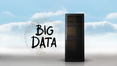 Sunucu kulesinin ve gökyüzü arka planına karşı büyük verilerin dijital bileşimi. Büyük veri sıfırdan çekiliyor.