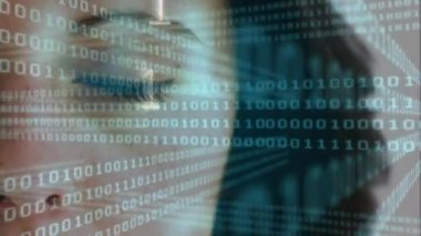 Bir dişinin sol gözünün ön plan olarak hareket eden çift haneli sayılarla açılışının dijital animasyonu