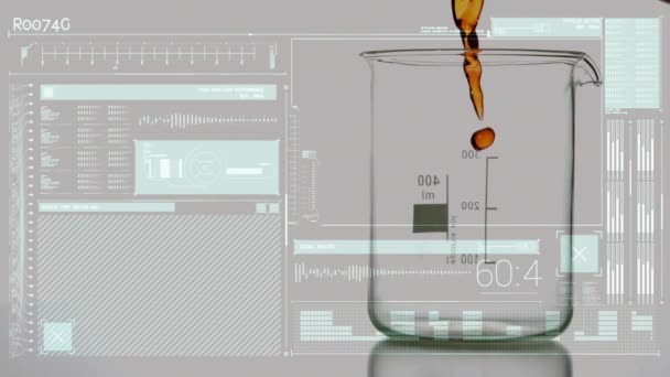 Animación Digital Líquido Pardusco Vertido Vaso Medir Con Aplicaciones Fluctuantes — Vídeos de Stock