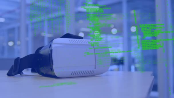 Compuesto Digital Auricular Realidad Virtual Sobre Una Mesa Los Códigos — Vídeos de Stock